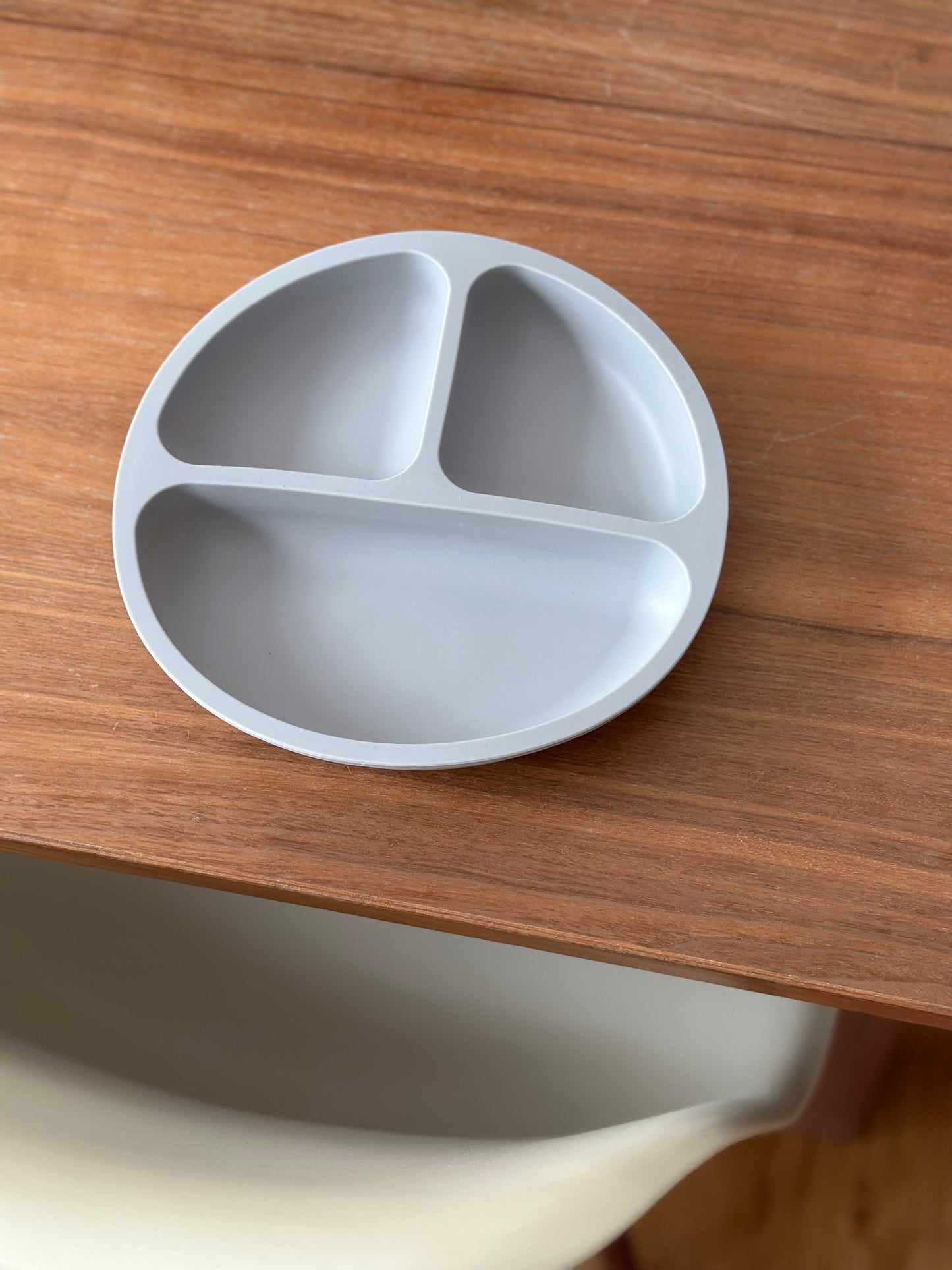 Suction Plate with 3 Compartments