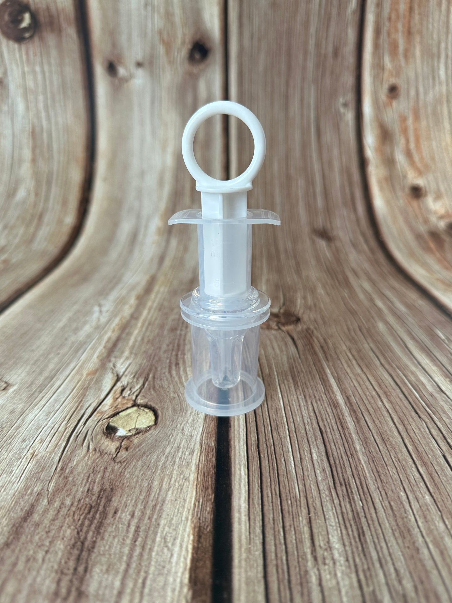 Children’s Medicine Syringe Dispenser