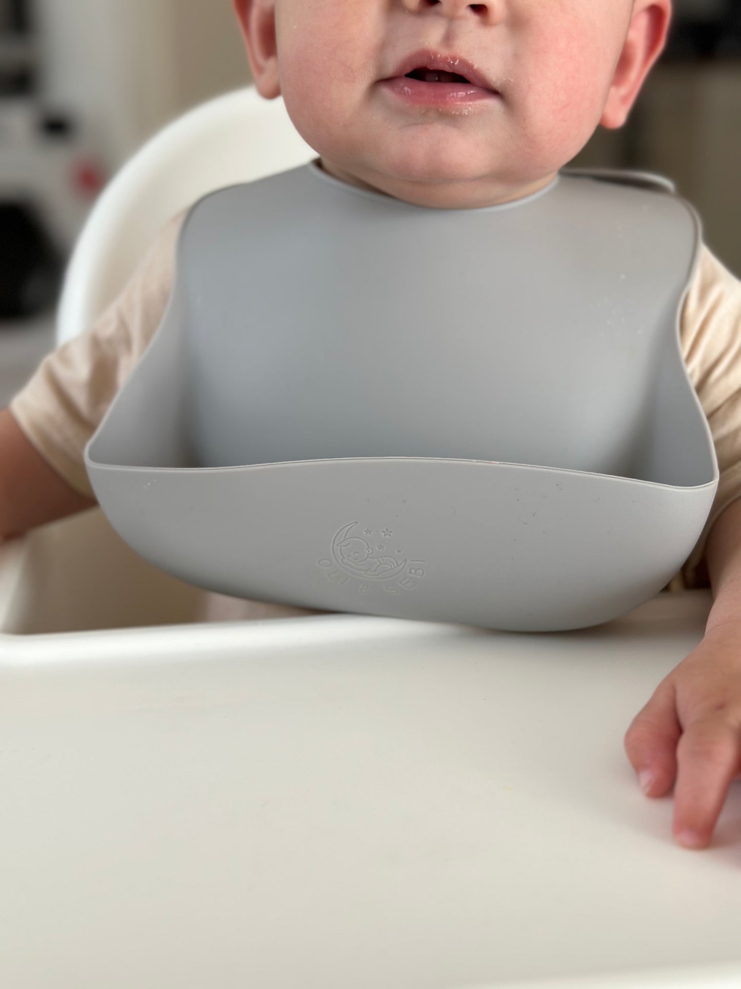 Silicone Catch-all Bib