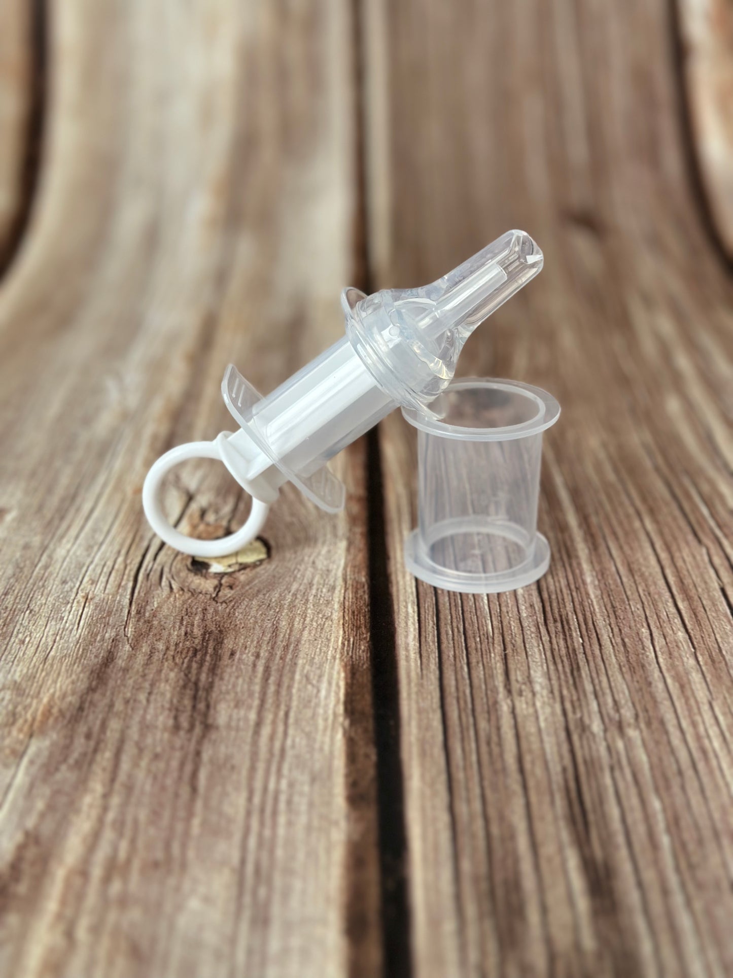 Children’s Medicine Syringe Dispenser